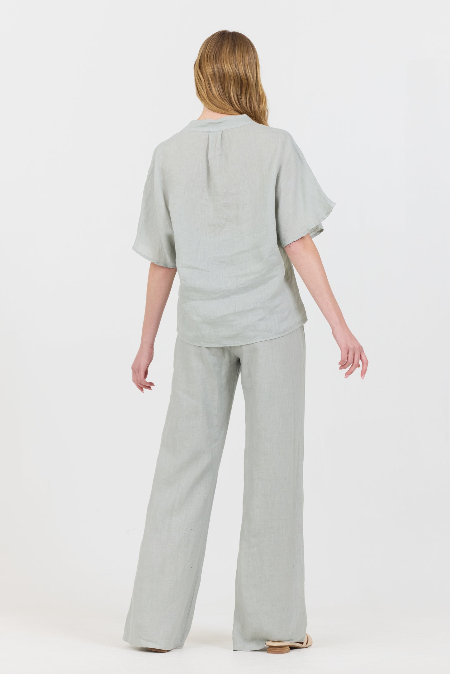 Linen V-Neck Shirt - Sage