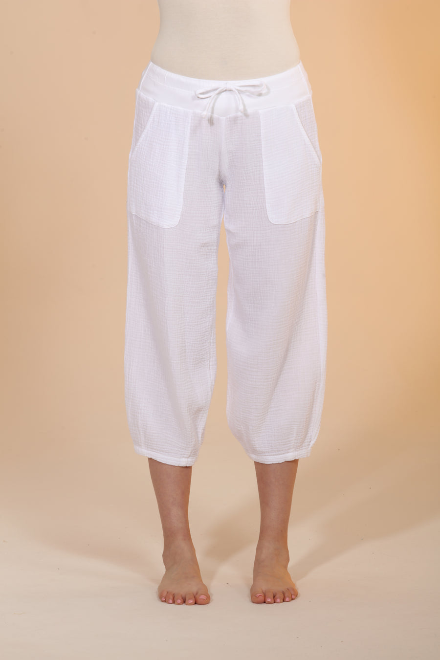 Buy Elleven White Cropped Pants for Women's Online @ Tata CLiQ
