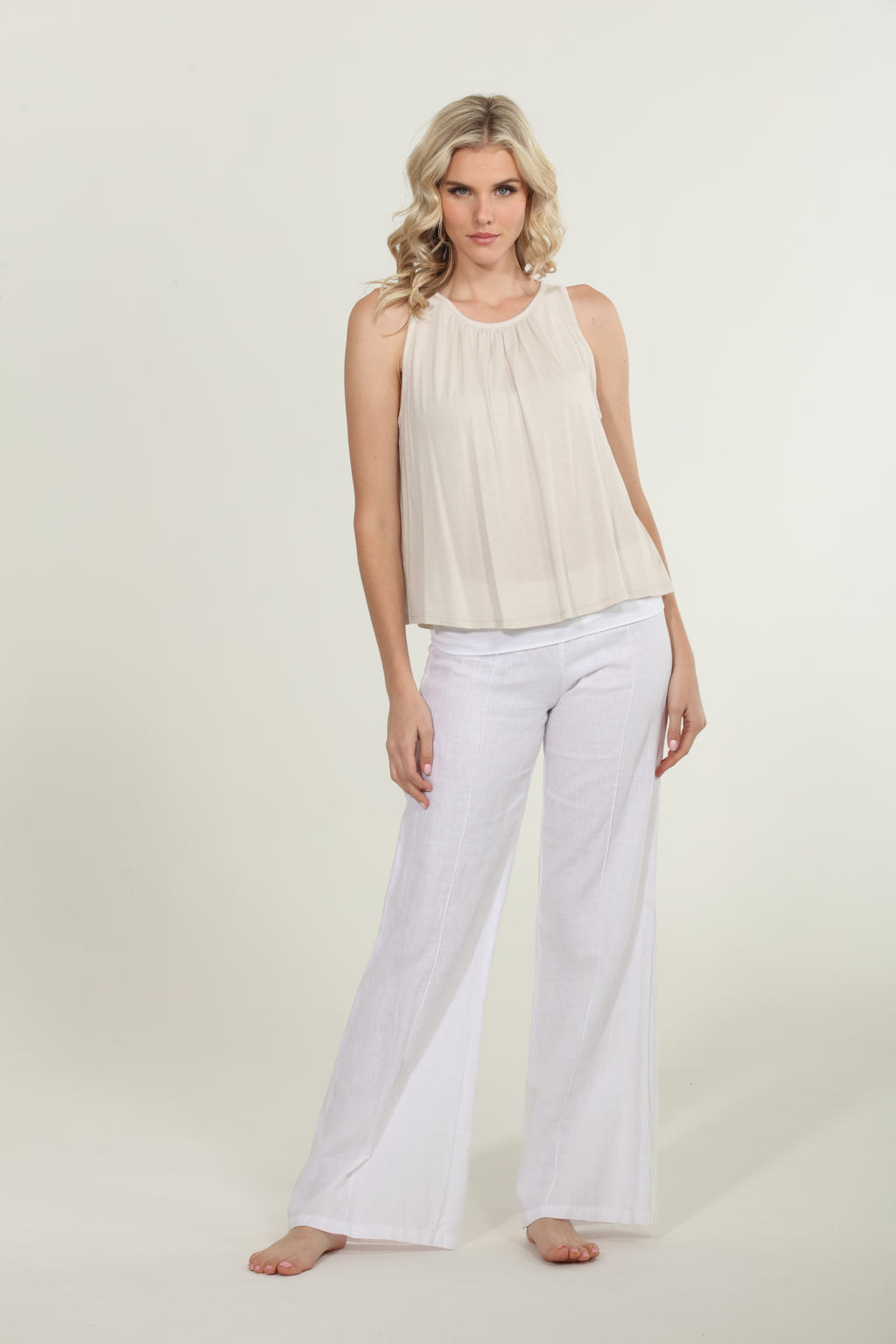 High Scoop Tank Top - Cream